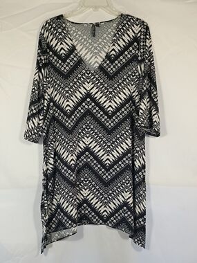EUC Pacific Beach Womens Black/White V-Neck Chevron Tunic Swimsuit Coverup Sz XL